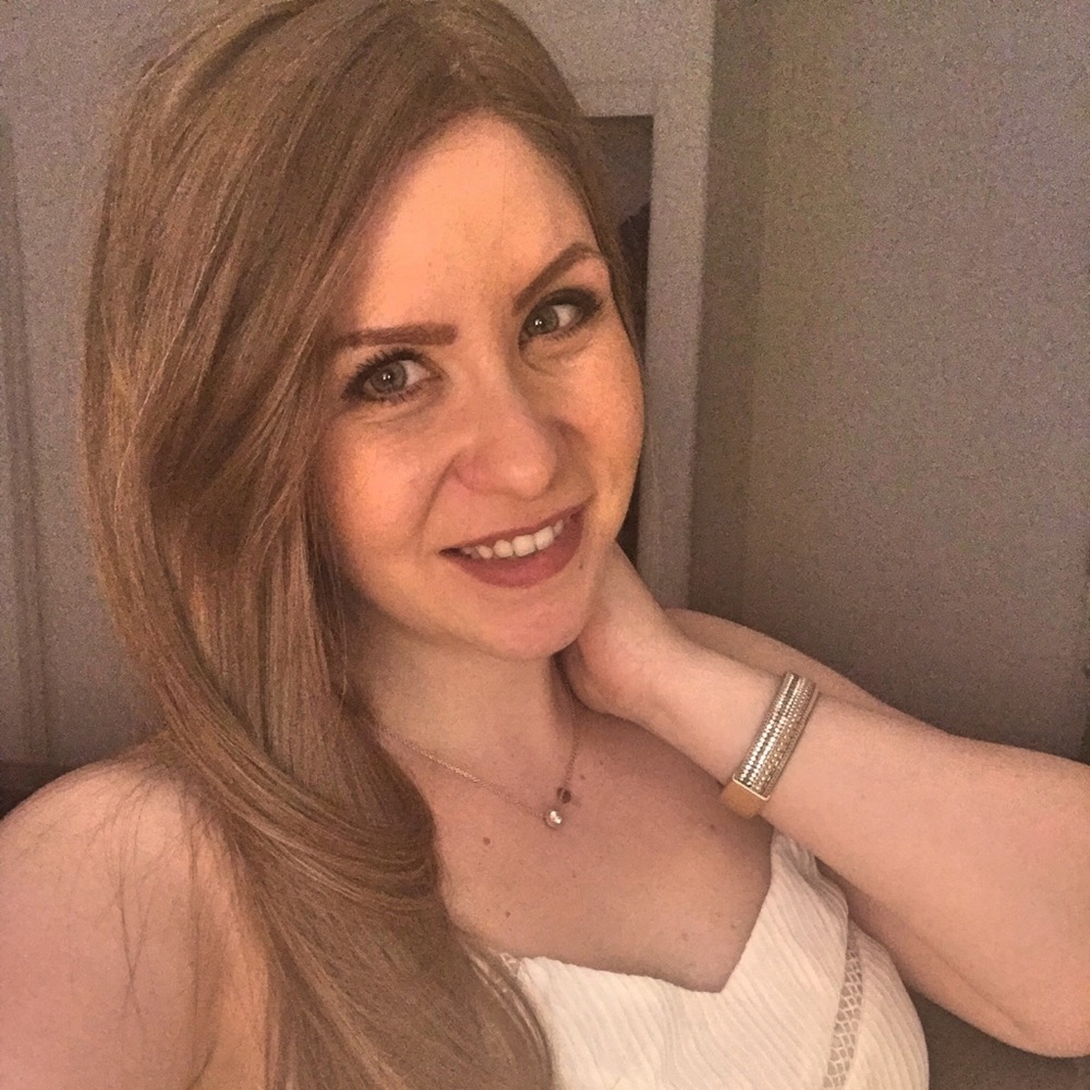 Meet your Posher, Milena